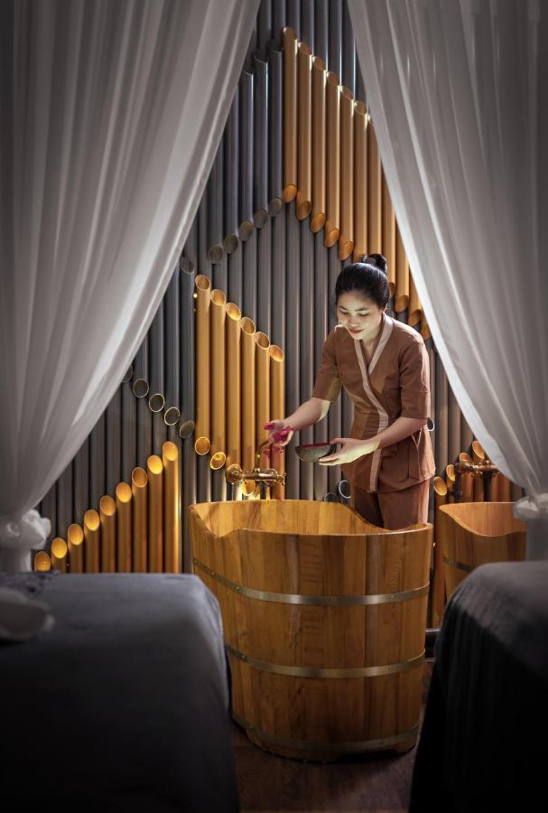 Aira Boutique Hanoi Hotel & Spa Exterior foto